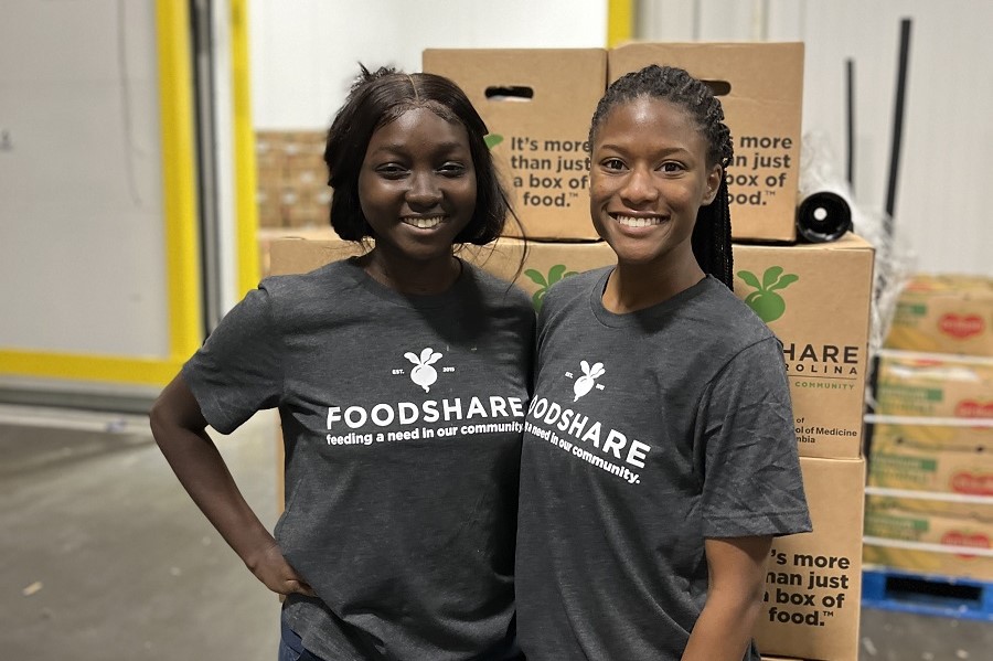 2022 Summer Interns Join FoodShare Staff